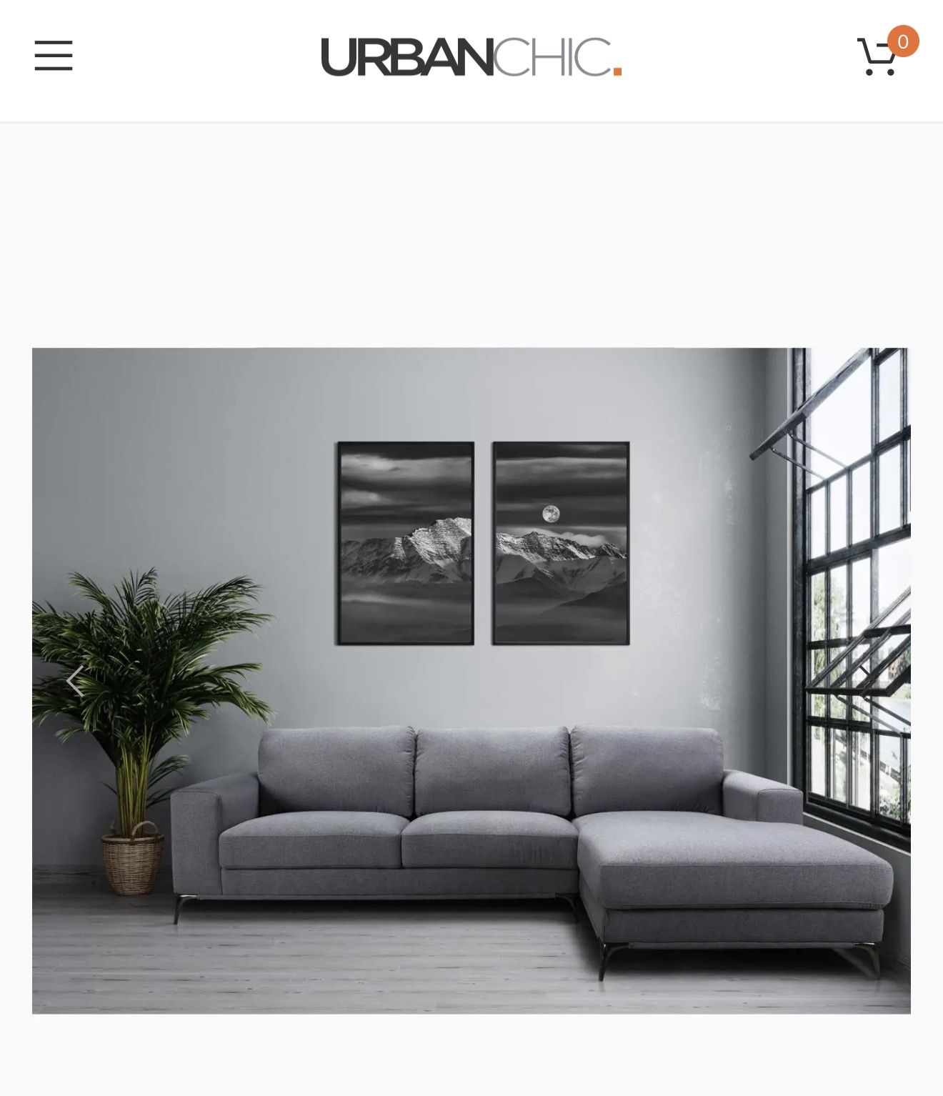 Excellent Condition Carlo Sectional Chaise One Right Hand Facing