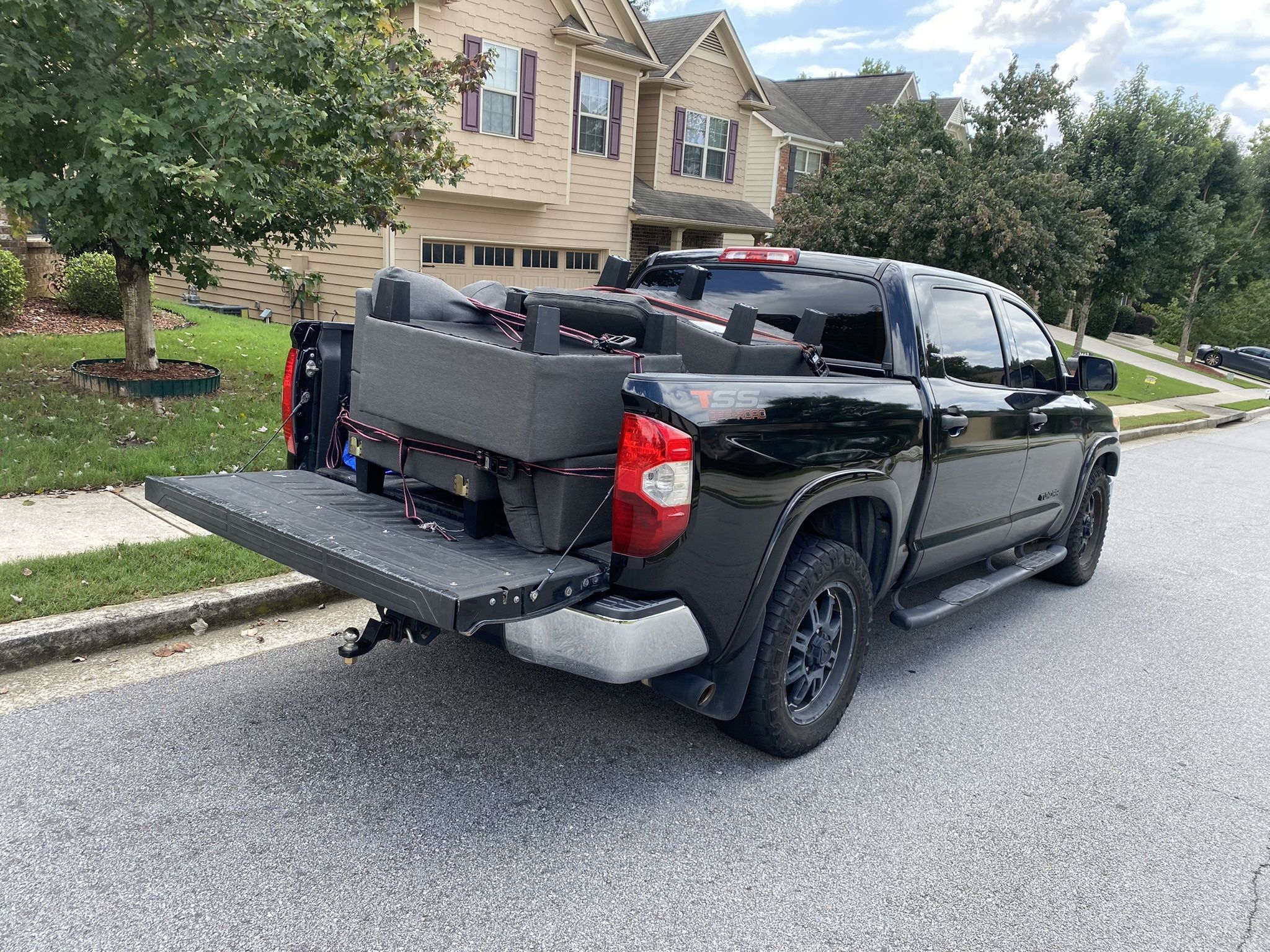 Same Day Furniture/Appliance Mover Pickup Deliver