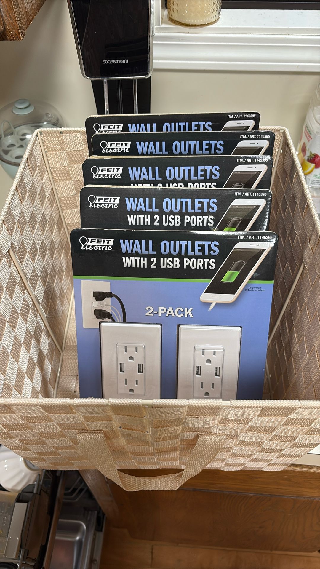 Wall outlets