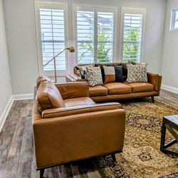 Beautiful Couch & Loveseat 