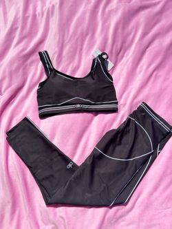 Alo Yoga Set