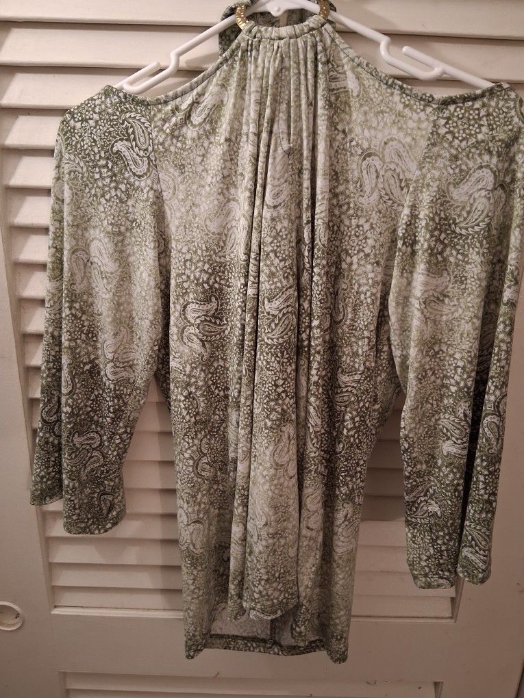 BRAND NEW MICHAEL KORS GOLD RING SHIRT