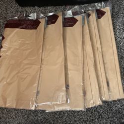 6 Plastic Table Covers 