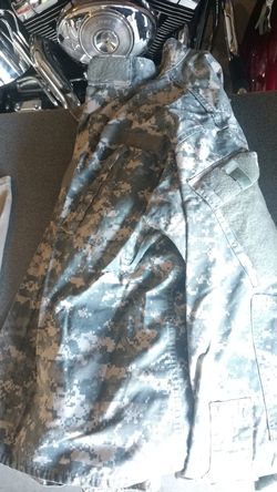 Uniforms: ACU, BDU, DCU