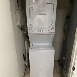 GE Stackable Washer & Dryer 2.3cu ft Washer & 4.4 cu ft Dryer