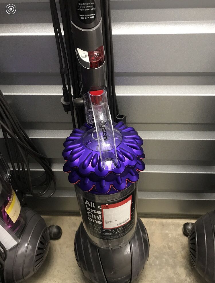 Dyson big ball cinetic upright vacuum cleaner