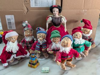 Ashton Drake Snow White and The 7 Dwarfs Retired Edition, Christmas Walt Disney