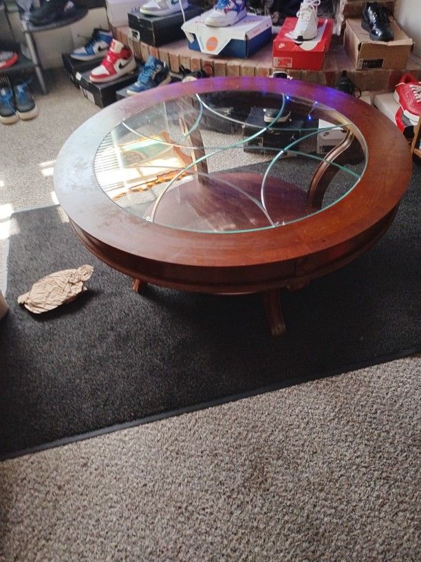 Coffee table/End table