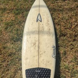 Roberts 5'7" Black Diamond Surfboard 