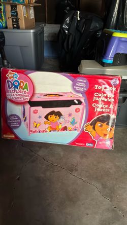 DORA THE EXPLORER TOY BOX NEW IN BOX