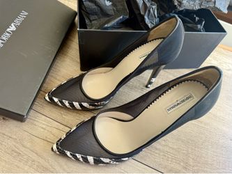 Emporio Armani Made in Italy Heels – Size 40