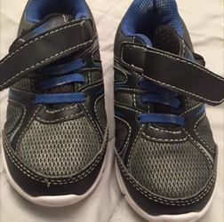NWOT Toddler Boy Size 10 Black & Blue Sneakers