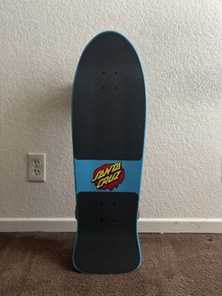 Stranger Things Meek Slasher 10. 1in x 31 13in Cruzer Shaped Santa Cruz