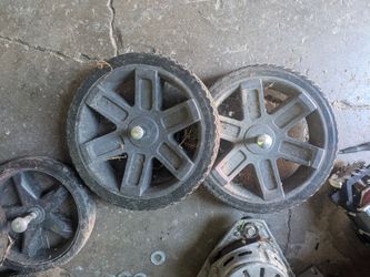 SET OF 10 IN PLASTIC WHEELS