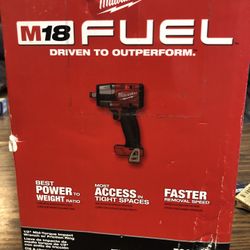 Milwaukee Fuel M18 1/2 Torque Impact 