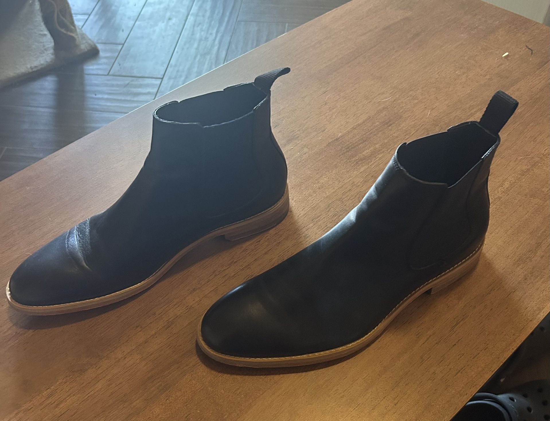 Black Leather Chelsea Boots (Size 9)