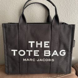 Marc Jacobs Medium Tote Canvas Bag.