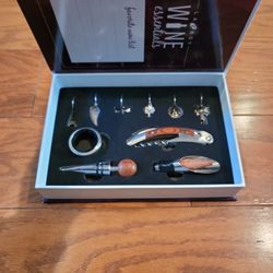 Wine Accessories 