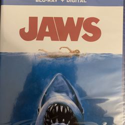 JAWS (Blu-Ray + Digital) NEW!