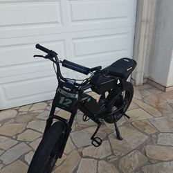 Macfox x2 dual battery 900 miles Need Gone Asap