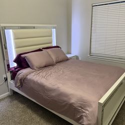 Queen Bed frame And Boxspring 