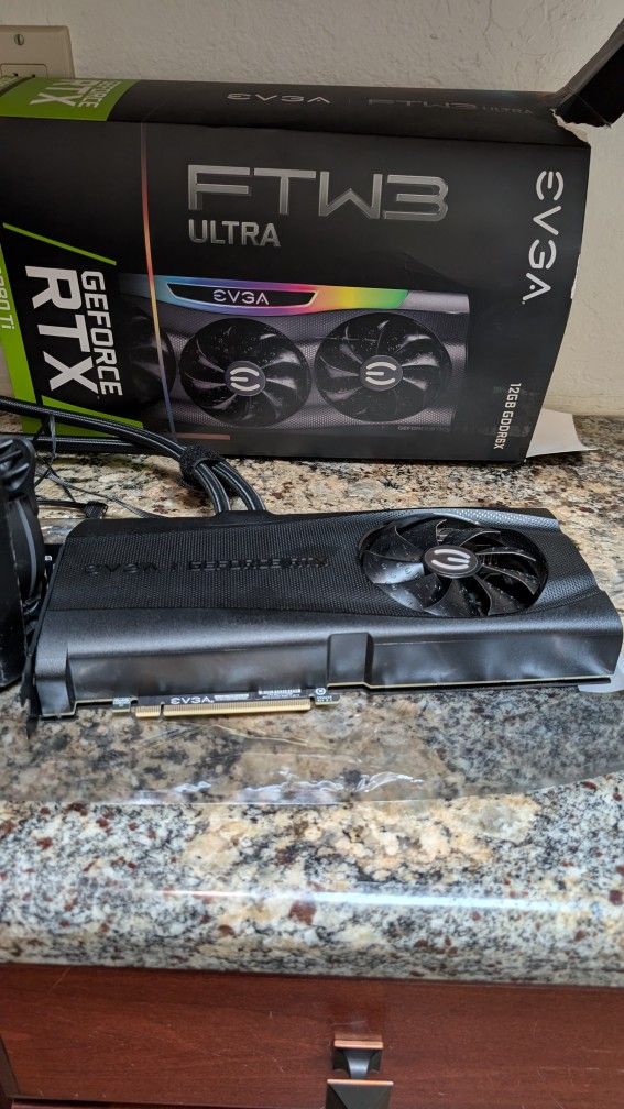Evga 3080ti FTW3 With hybrid Cooling Kit 