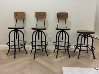 Set of 4 Rustic Industrial Wood & Black Metal Bar Stools