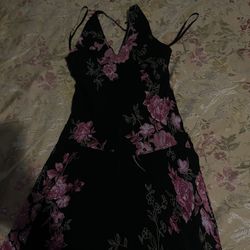 Women’s Dress 