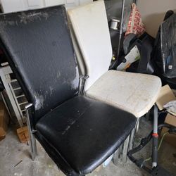 4 Metal Reclining Chairs 2 black and 2 white