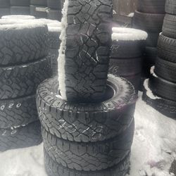 LT 275/70/18 Goodyear LT275/70R18 set of matching used tires in great condition 400$ for 4 tires plus tax.  Mount available but not included. City tir