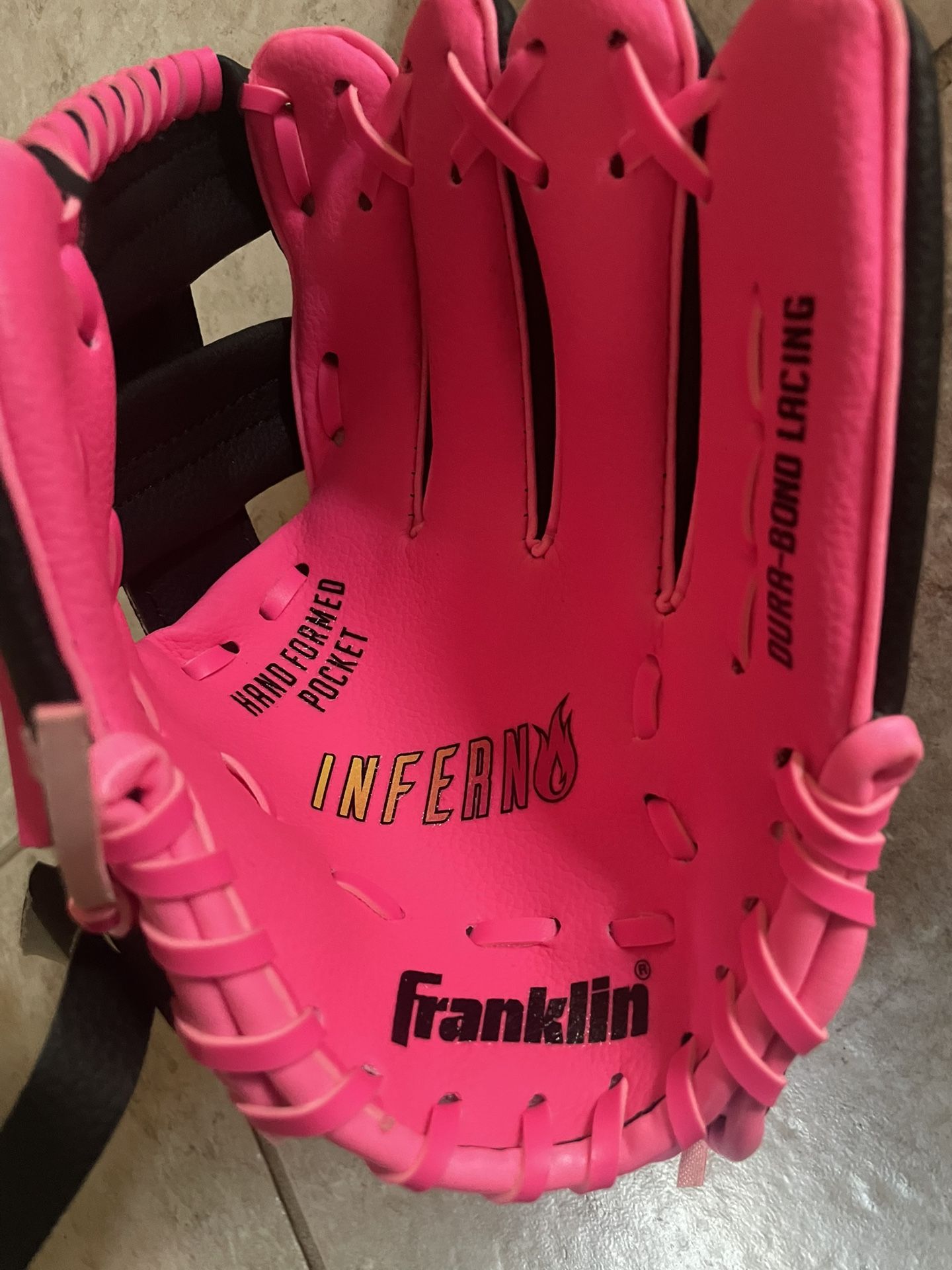 Franklin Left Hand Youth T-Ball Baseball Glove