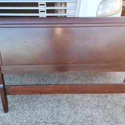 Full Size Bed Frame & Rails