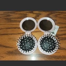 Conair Pop-Up Brush & Mirror with Reversible Sequins Each Lot Is $5