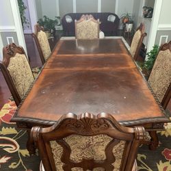 Crown Mark Dining Table & 6 Chairs