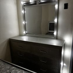 BED SET WITH MATTRESS 