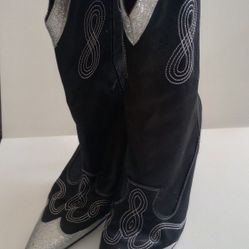 Women's Cowboy Boots With Shiny Toe And Stiletto Heel,Black And Silver, Size 8 (38) 