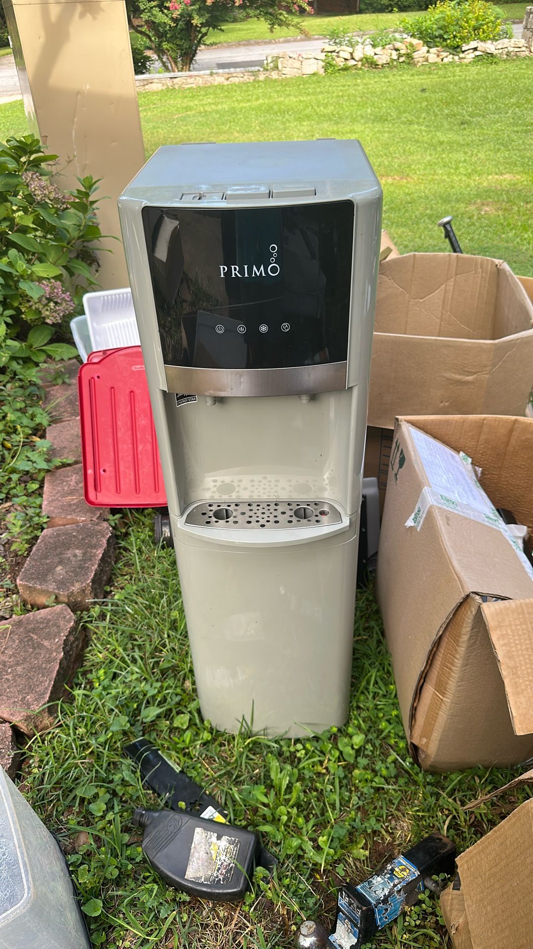 Water dispenser