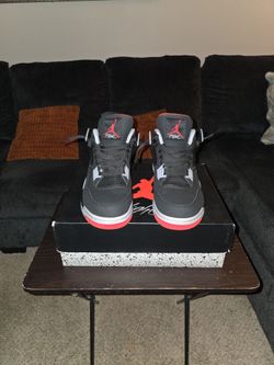 Jordan Bred 4s