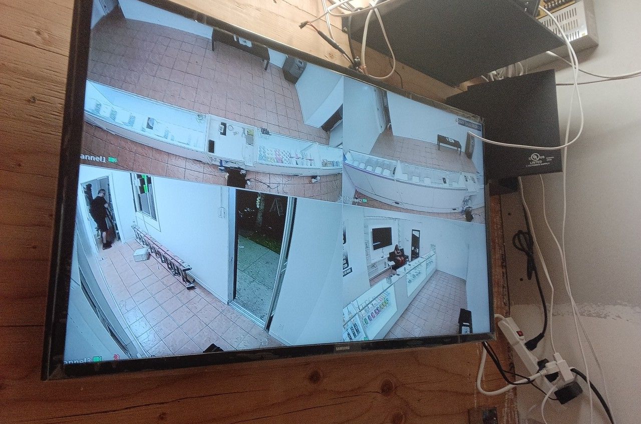 Fix Security Cameras 
