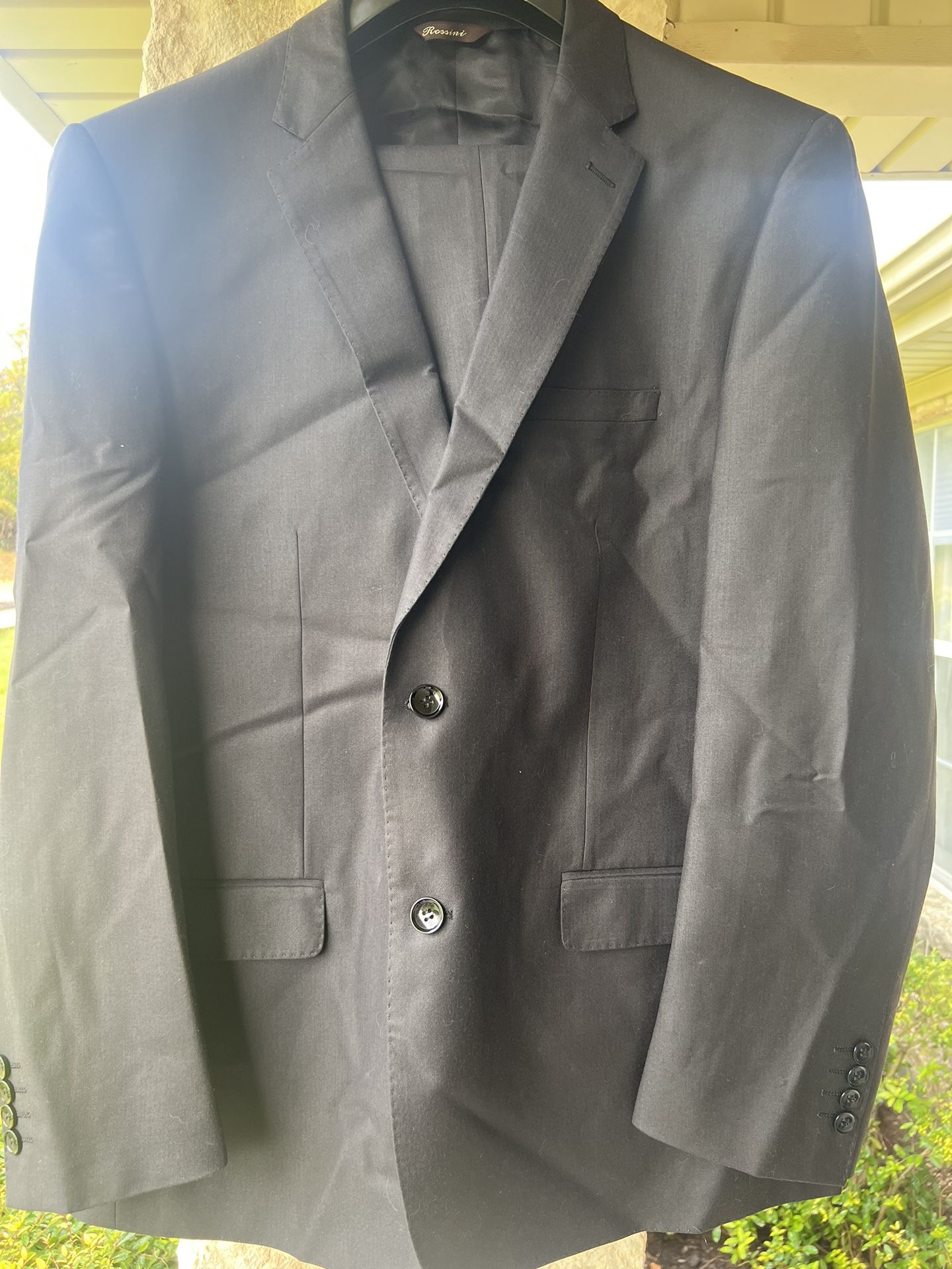 Men’s Suit