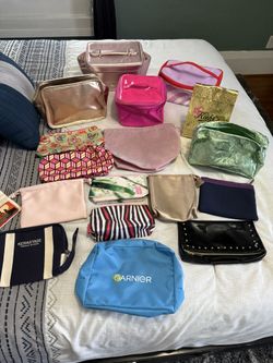 READ- Assorted Cosmetic Bags