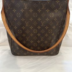 Louis Vuitton Looping GM Monogram Shoulder Bag w/ Entrupy Certificate