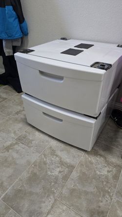 Washer And Dryer Pedestal Set