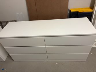 IKEA Malm White 6 Drawer Dresser