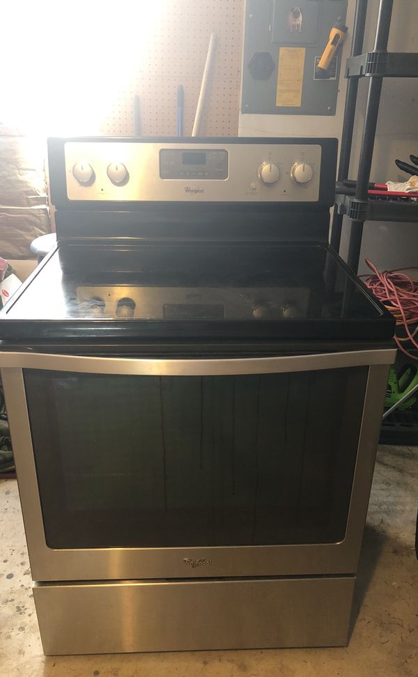 Whirlpool ceramic top 5 burner stove MUST SELL!!! for Sale in Olympia