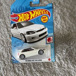 Hot Wheels 2021 J-Imports • '99 Honda Civic Type R (EK9) • Championship White pick up in sun valley cash only