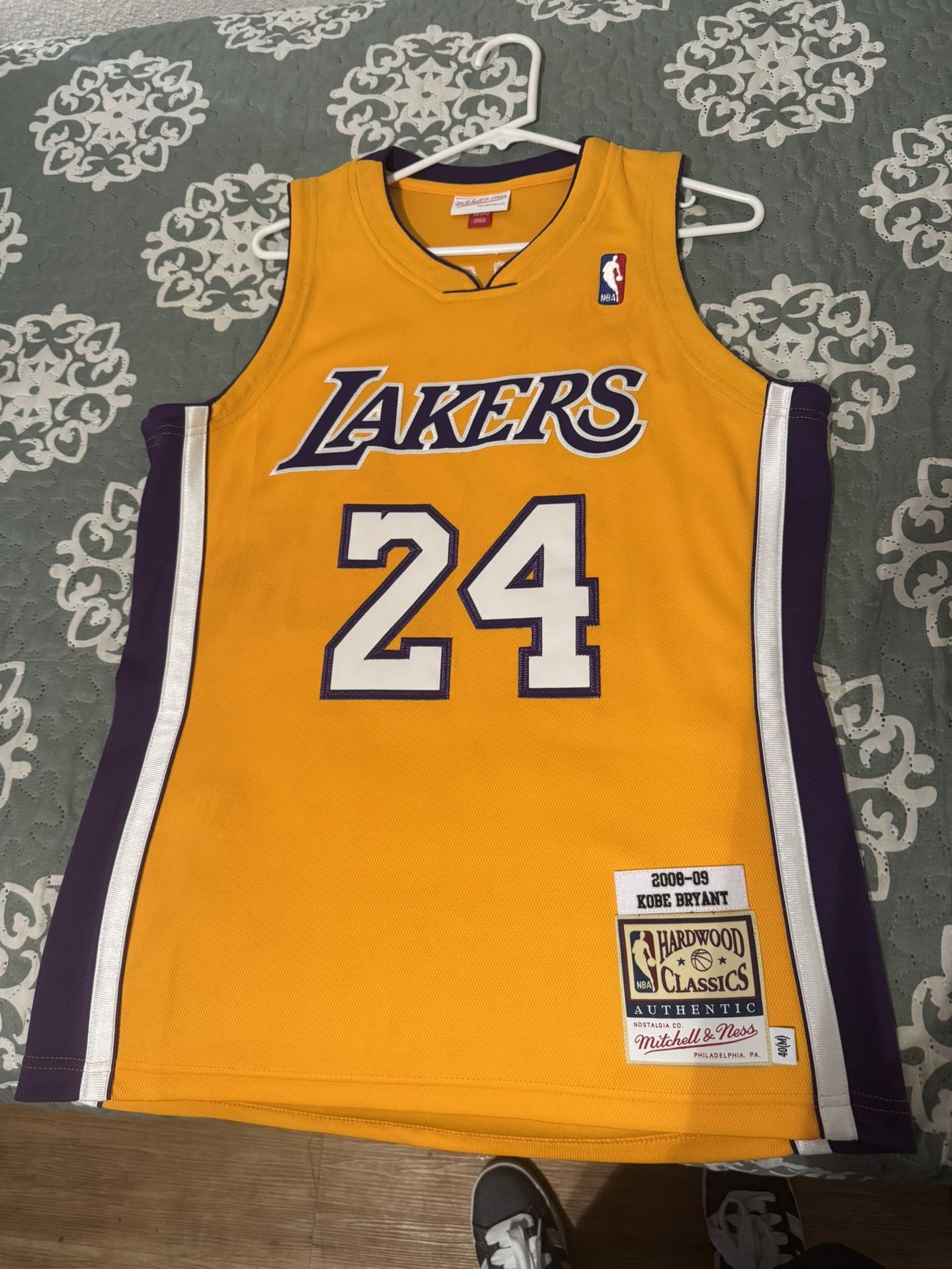 LOS ANGELES LAKERS KOBE BRYANT 2008-09 AUTHENTIC JERSEY