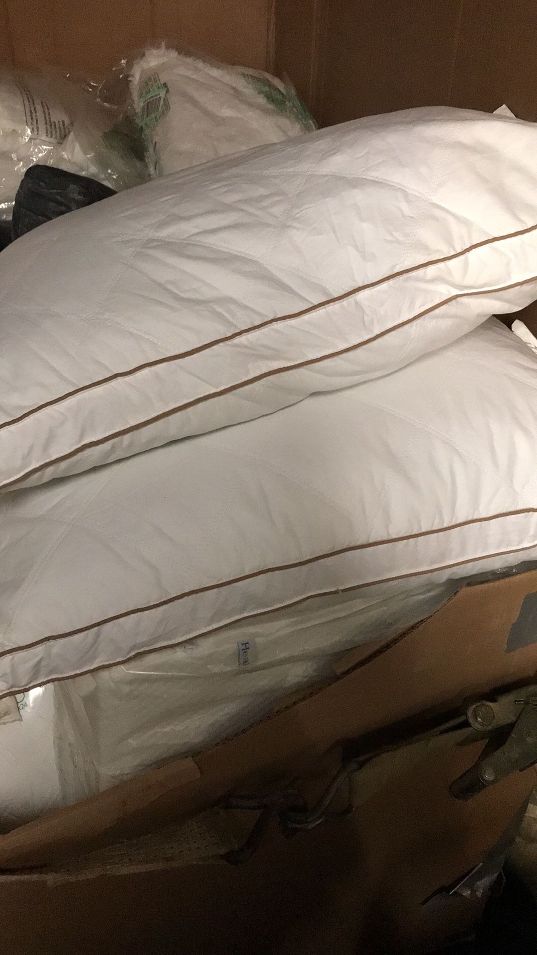 Set If New Pillows