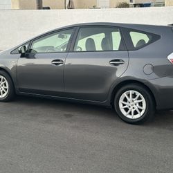 2012 Toyota Prius V