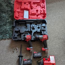 Milwaukee Fuel M18 Drill & Impact Drill Set
